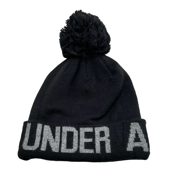 Under Armour Other - UNDER ARMOUR BLACK POM KNIT BEANIE CAP